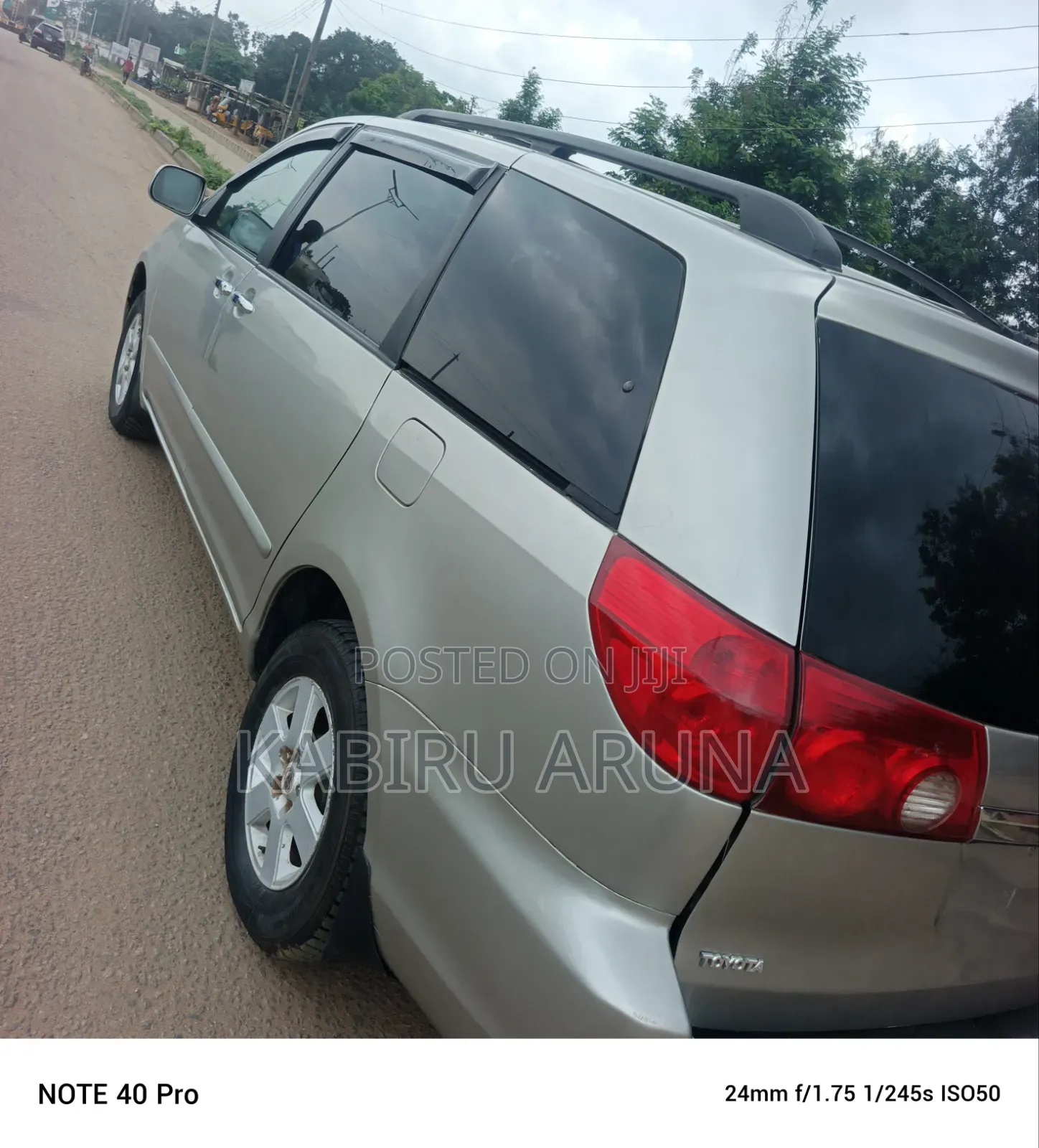 Toyota Sienna 2006 Silver