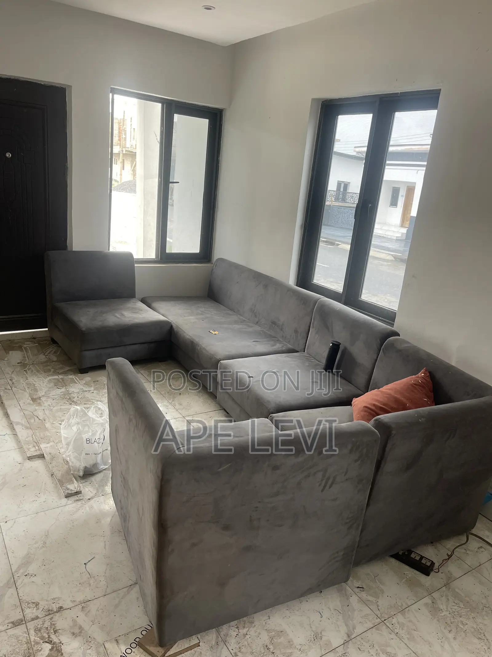 Furnitures
