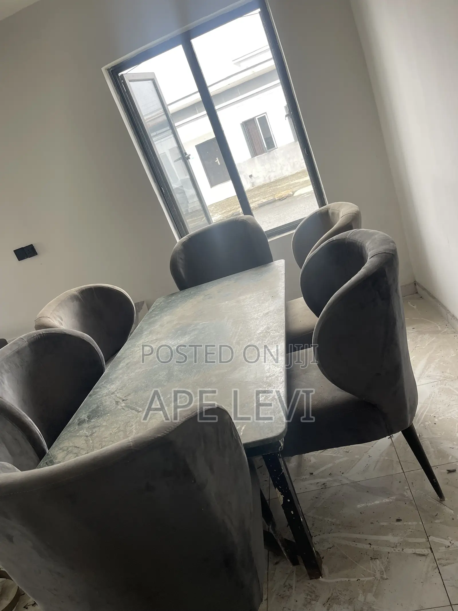Furnitures