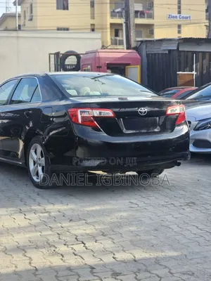 Toyota Camry LE 4dr Sedan (2.5L 4cyl 6A) 2014 Black