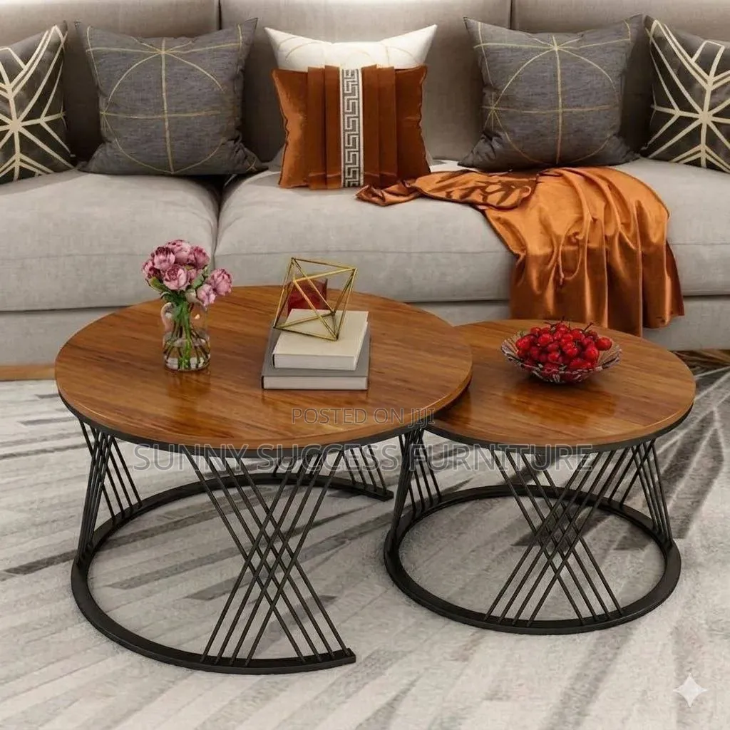 Modern Round Nesting Center Table Set