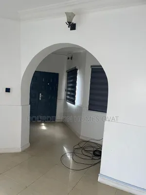 3bdrm Apartment in Parkview Estate for rent