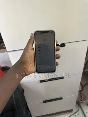 Apple iPhone 13 128 GB White