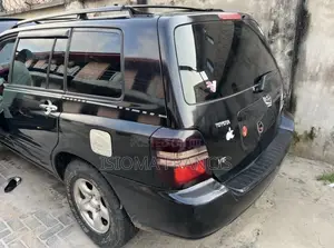 Toyota Highlander 2004 Black
