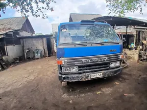 Tokunbo Toyota Dyna 300 1999 Blue
