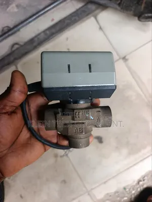 Honeywell Motorized 3 Ways Valve