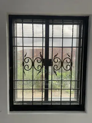 Retractable Insect Screen for Windows Doors – Custom Fit