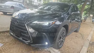 Lexus NX 2023 Black