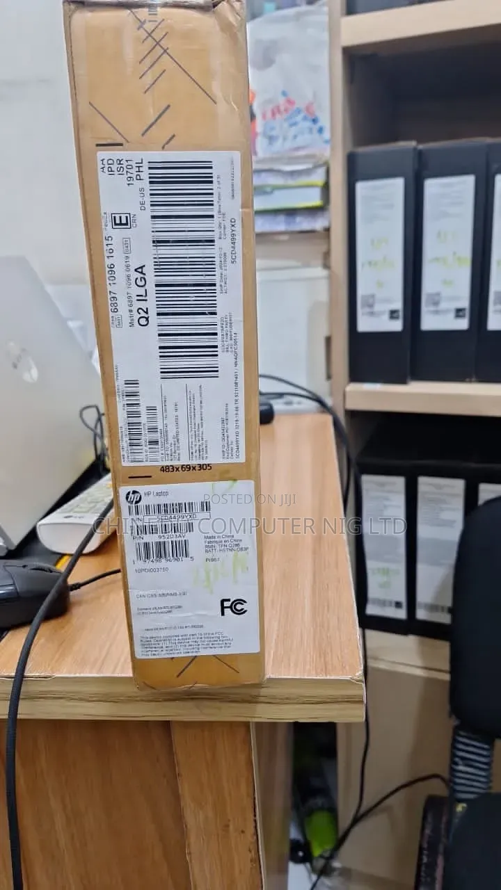 New Laptop HP 15 8GB Intel Core i5 SSD 256GB