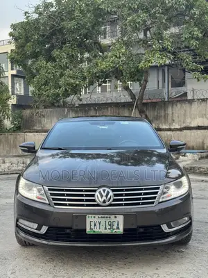 Volkswagen CC 2017 Brown