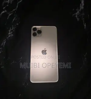 Apple iPhone 11 Pro Max 64 GB Gold