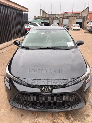 Toyota Corolla LE (1.8L 4cyl 2A) 2019 Black