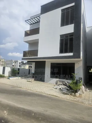 5bdrm Duplex in Mabushi District for sale