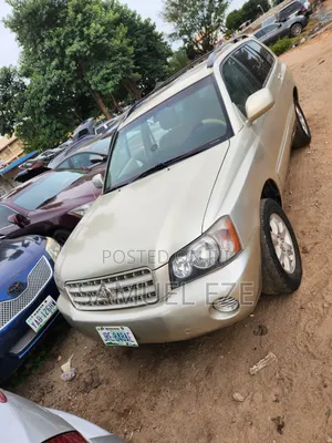 Toyota Highlander 2003 Gold