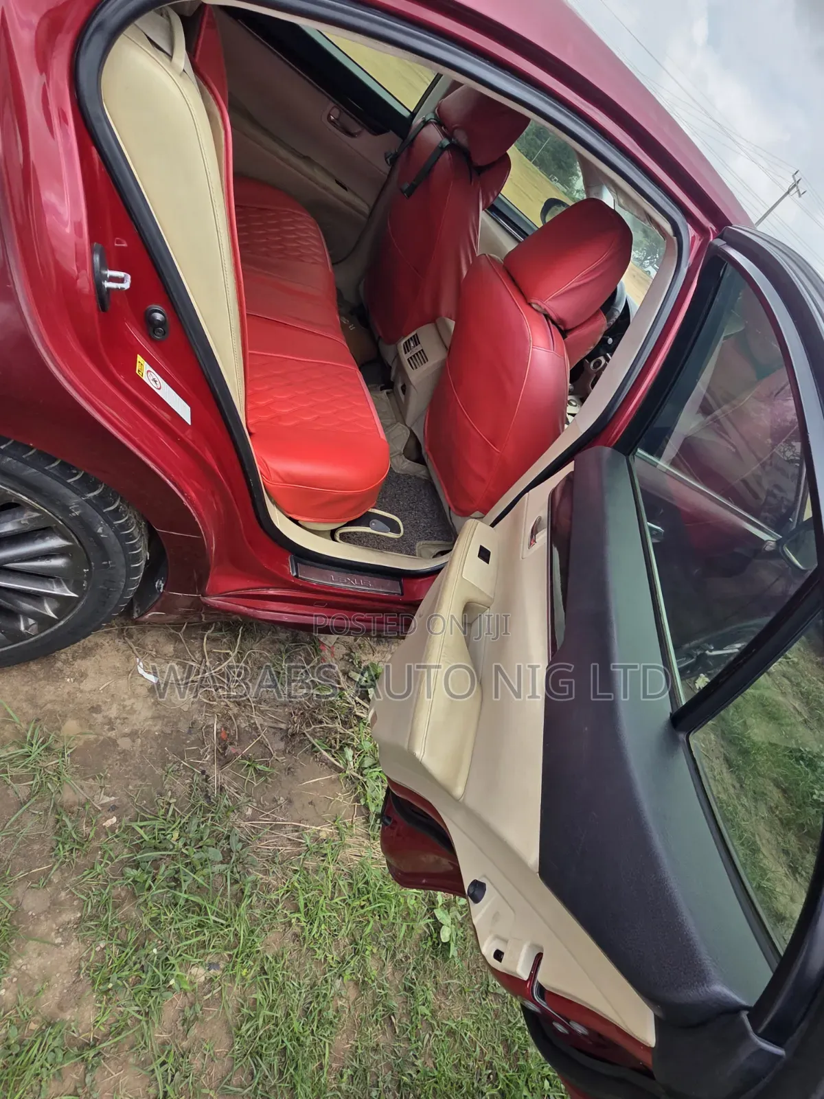 Lexus ES 2013 Red