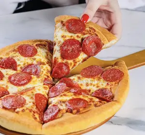 Pizza & Coke (Delivery to USA,UK & Worldwide )