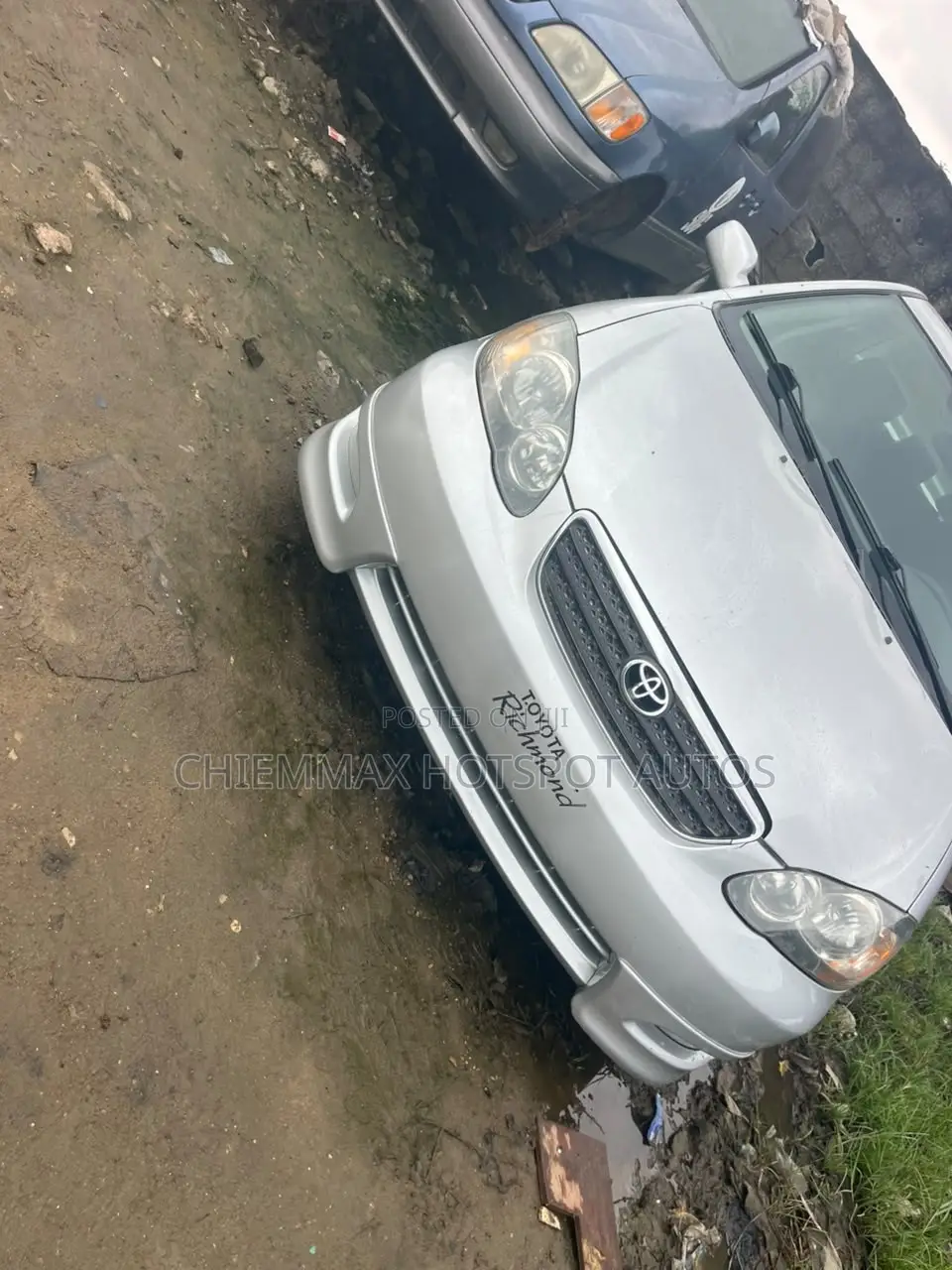 Toyota HiAce 2005 Silver