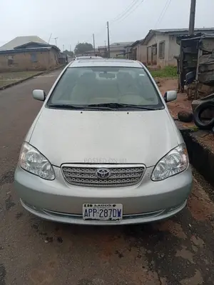 Toyota Corolla 2004 Silver