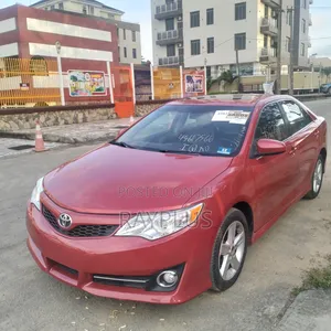 Toyota Camry 2012 Red