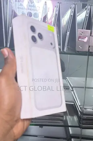 New Apple iPhone 17 Pro Max 256 GB White