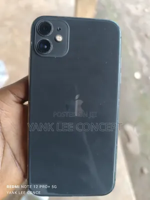 Apple iPhone 11 64 GB Black