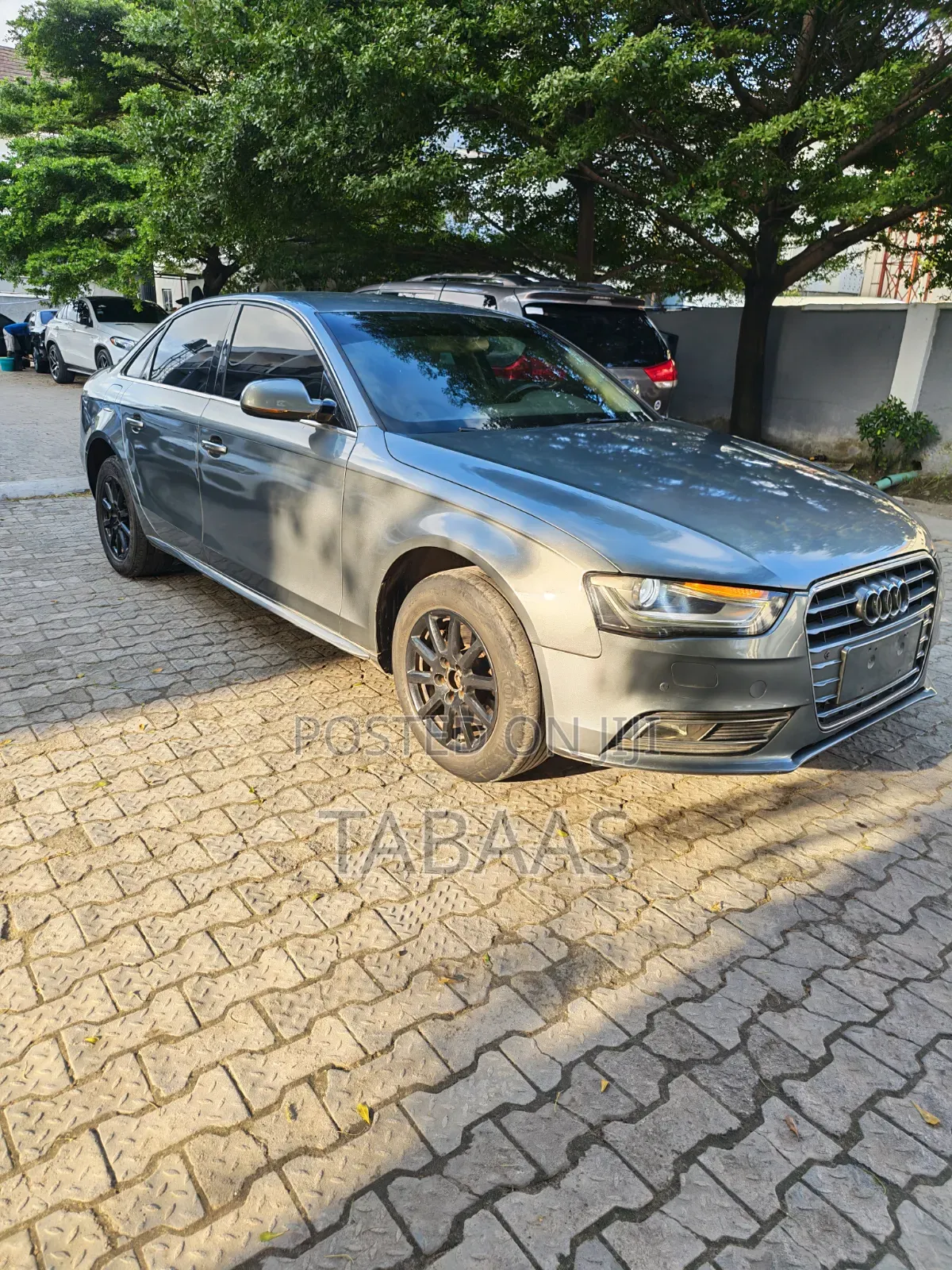 Audi A4 2.0T Tiptronic 2013 Gray