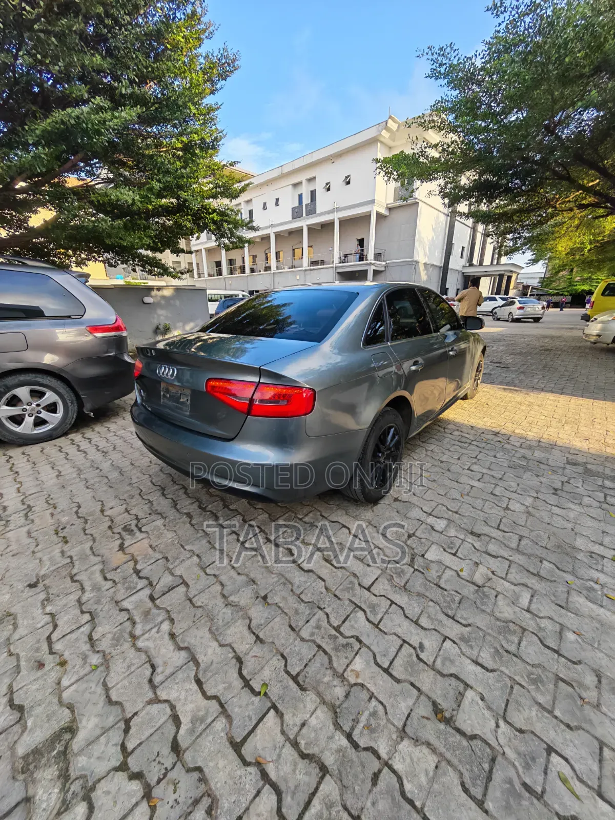 Audi A4 2.0T Tiptronic 2013 Gray