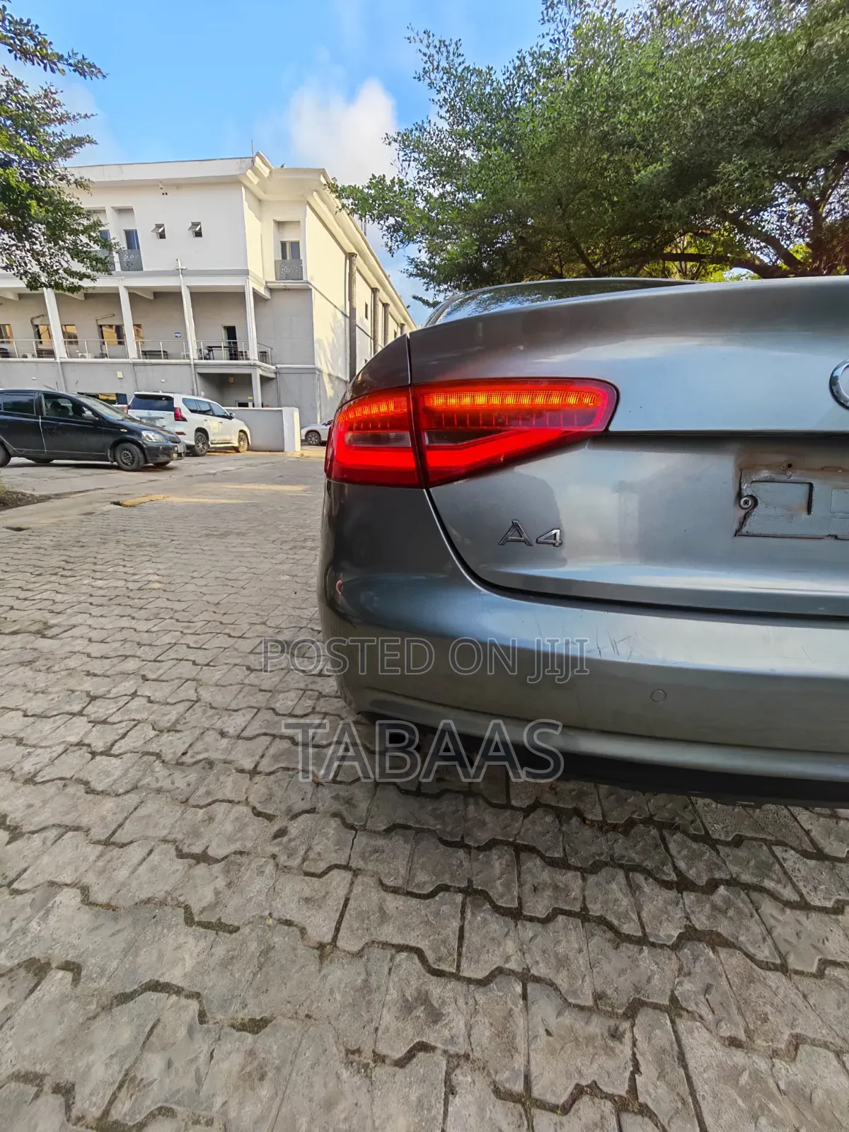 Audi A4 2.0T Tiptronic 2013 Gray