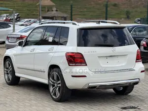 Mercedes-Benz GLK-Class Base GLK 350 4dr AWD 4MATIC (3.5L 6cyl 7A) 2015
