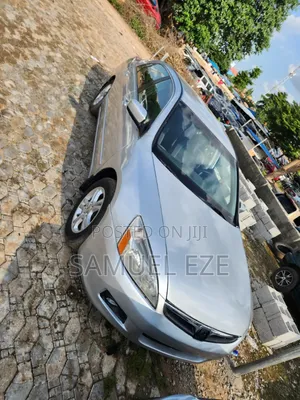 Honda Accord 2007 Silver