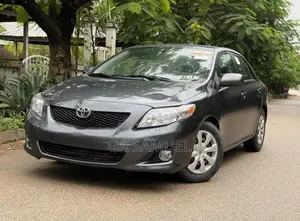 Toyota Corolla 2010 Gray
