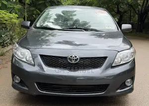 Toyota Corolla 2010 Gray