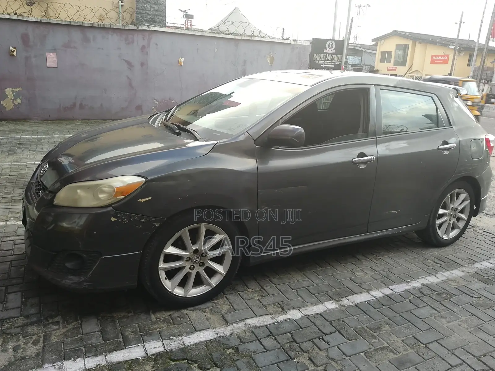 Toyota Matrix 2010 Gray