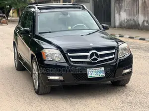 Mercedes-Benz GLK-Class 350 4MATIC 2011 Black