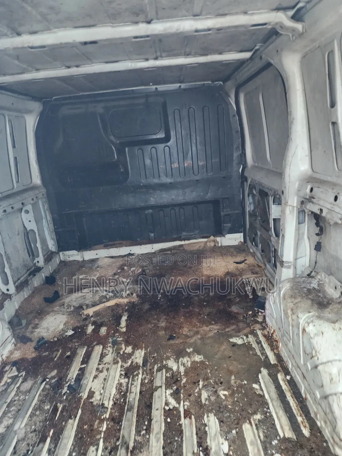 Ford Transit 2004 White