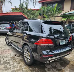 Mercedes-Benz M Class 2013 Black