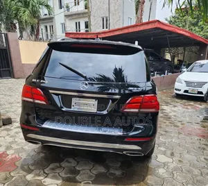 Mercedes-Benz M Class 2013 Black