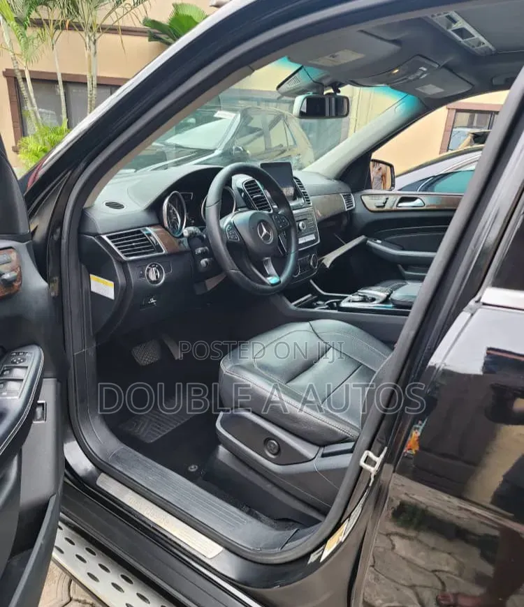 Mercedes-Benz M Class 2013 Black