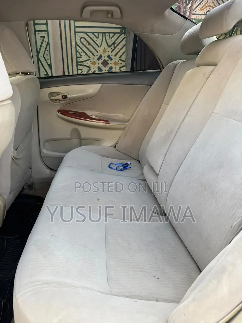 Toyota Corolla 2010 White