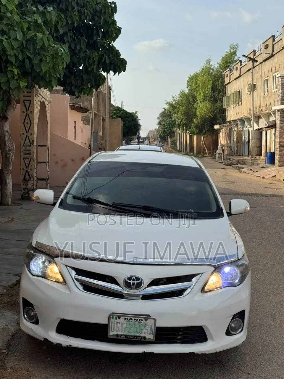 Toyota Corolla 2010 White