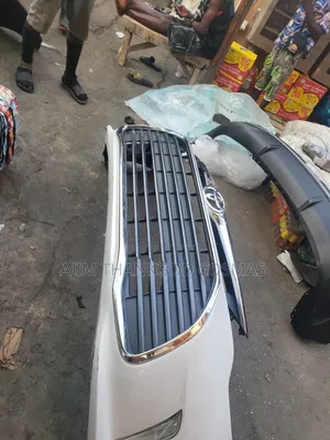 Front Bumper Toyota Avalon 2018 Complete