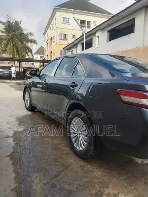 Toyota Camry 2009 Gray
