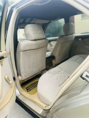 Mercedes-Benz C180 2000 Green