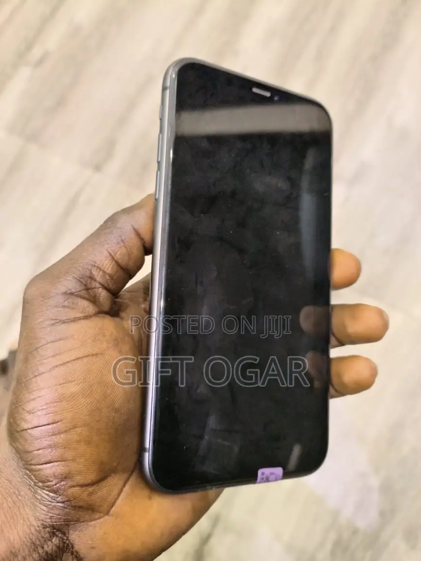 Apple iPhone 11 128 GB Black