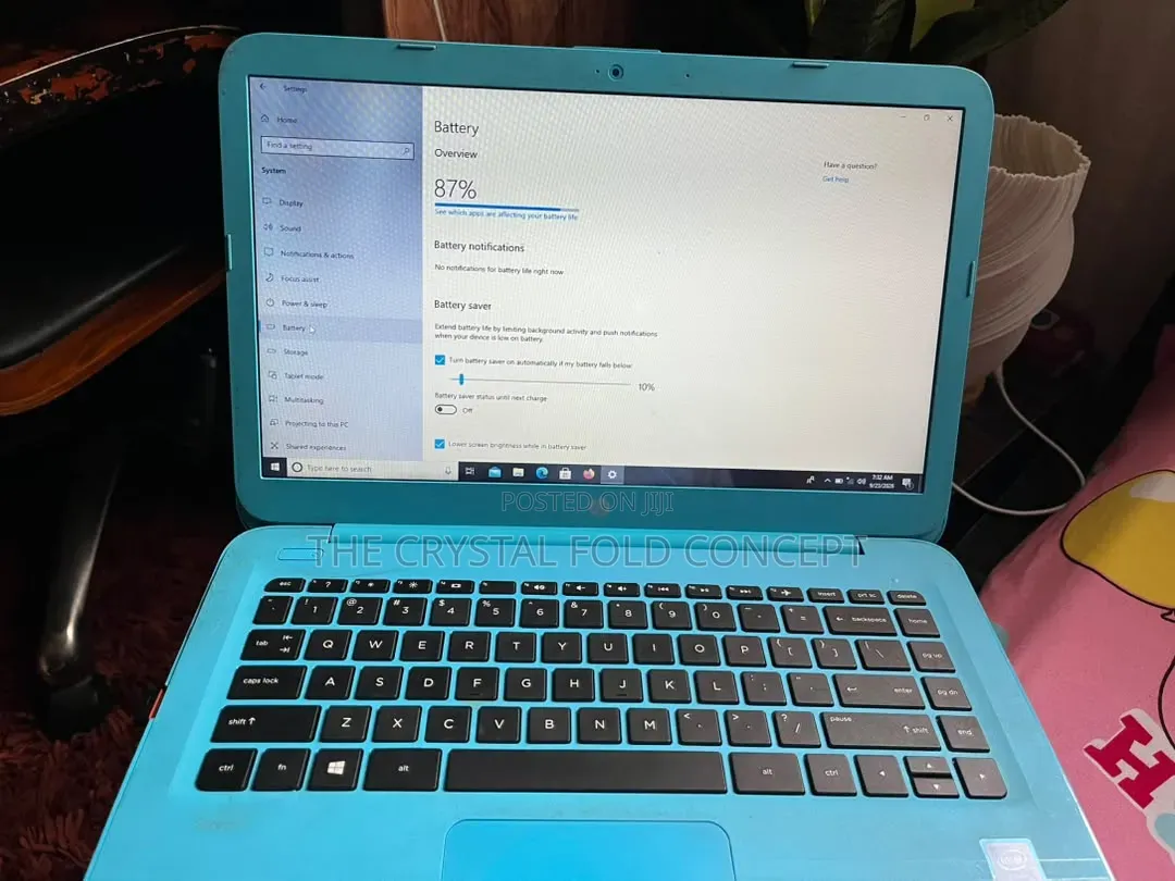 Laptop HP Stream Laptop 4GB Intel Celeron SSD 32GB