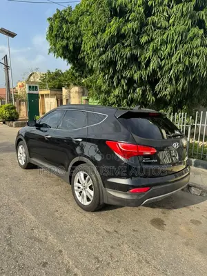 Hyundai Santa Fe GLS 4dr SUV (3.3L 6cyl 6A) 2014 Black