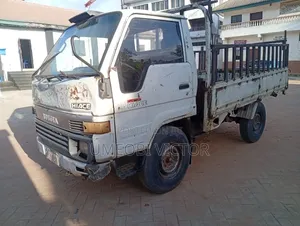 Hiace Truck 2002
