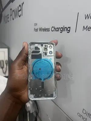 iPhone 12 Pro Cacase/ Housing/Frame