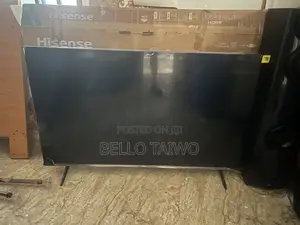 Neatly Used Hisense 55 Inches for Sell