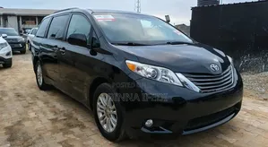 Toyota Sienna 2011 Black